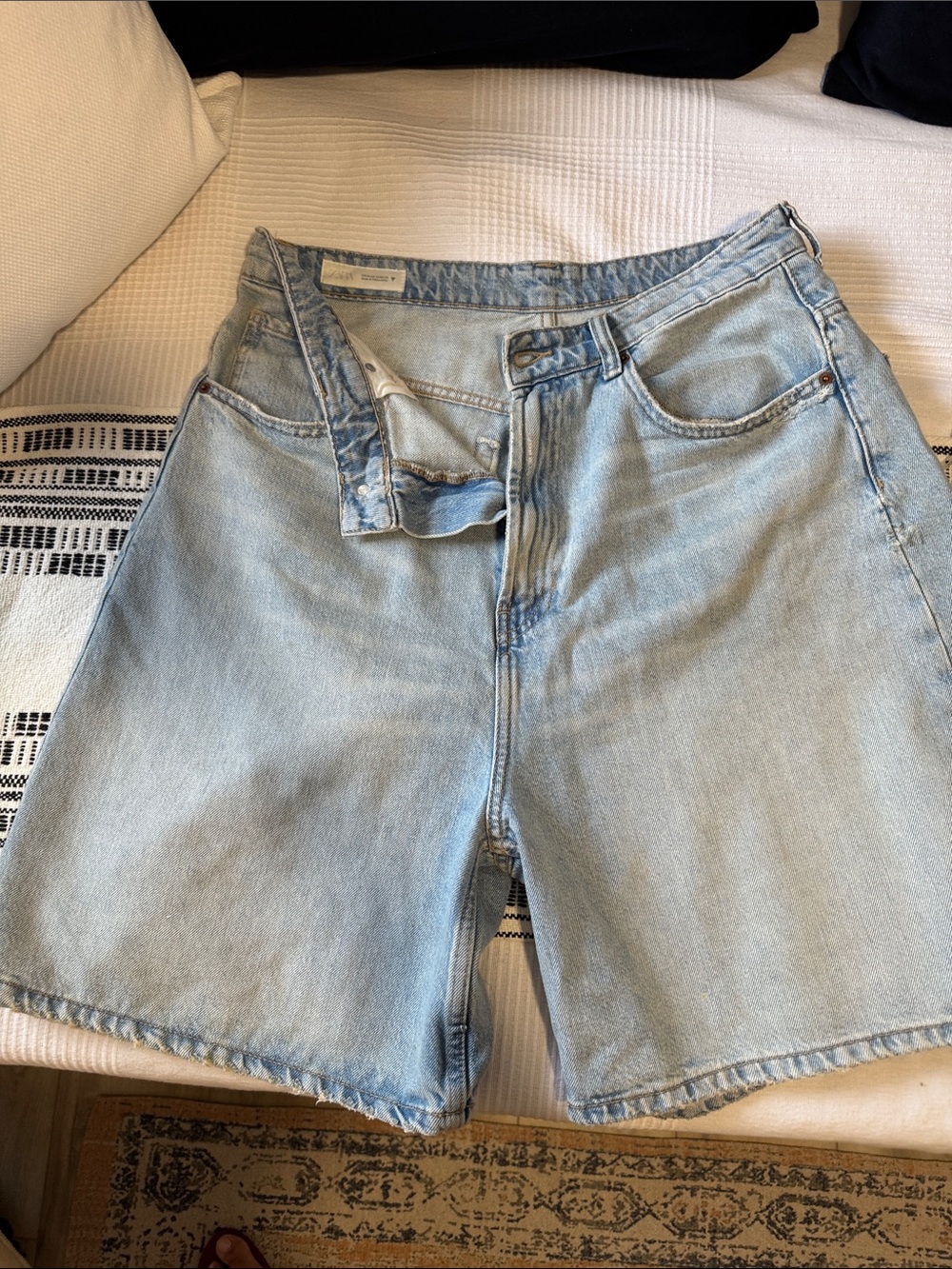 Zara Light Wash Denim Women’s Bermuda Shorts
